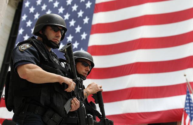 USA-Flag-and-SWAT