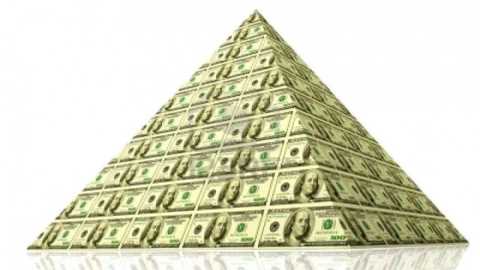 ponzi pyramid scheme fiat federal reserve 640x430