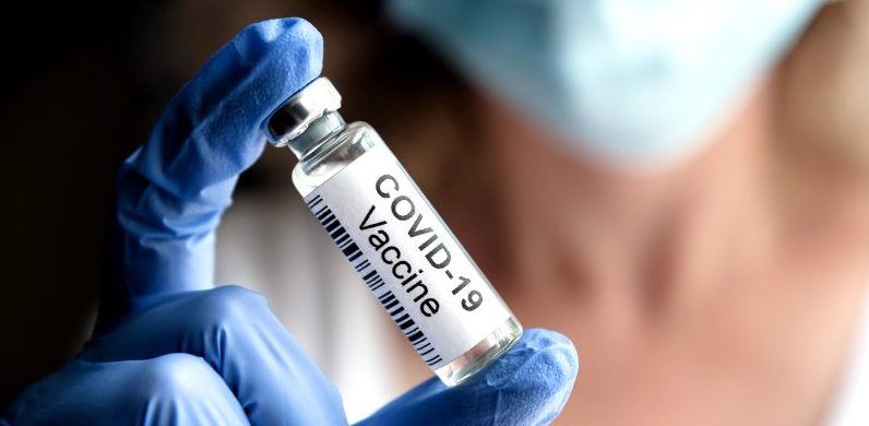 Covid Vaccine HIV Feature 800x417